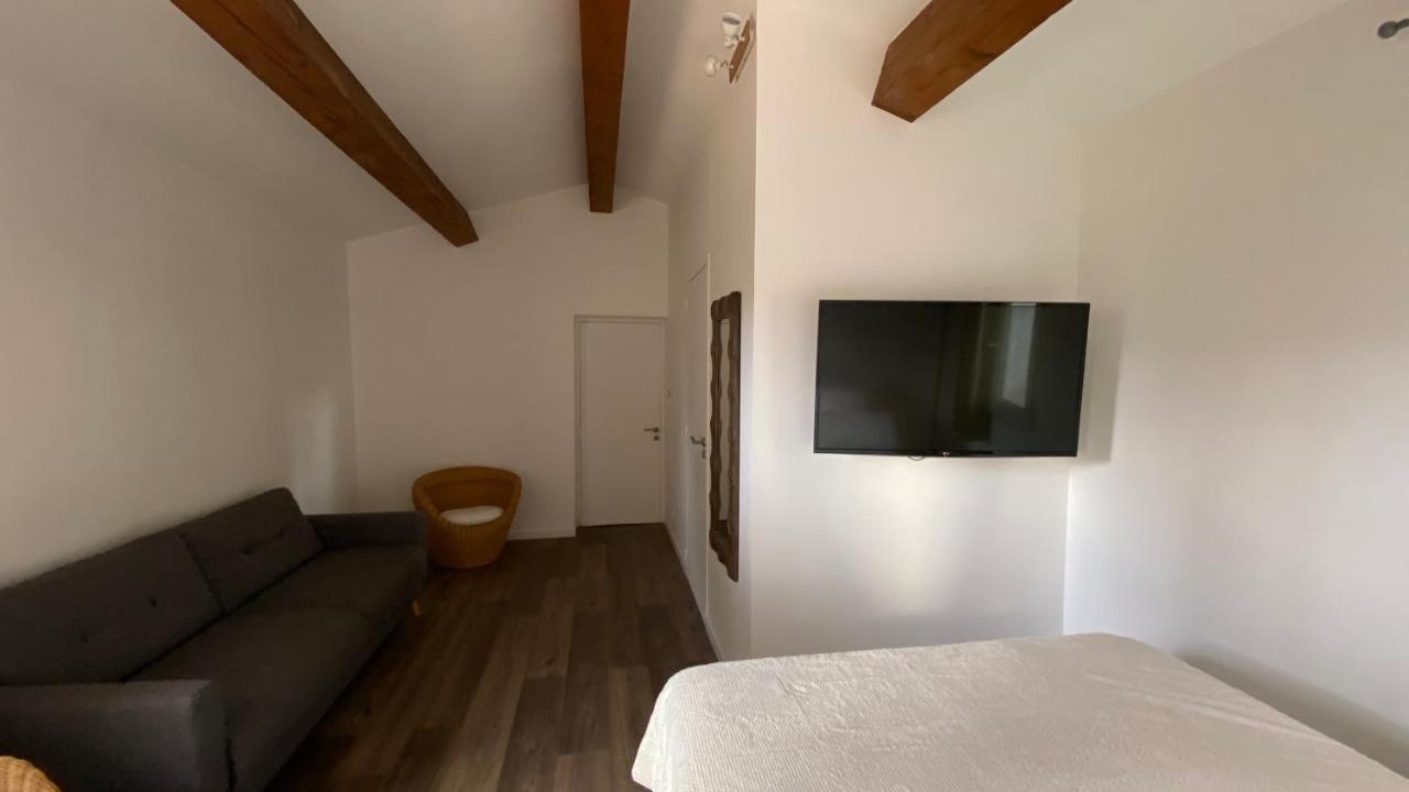 Les Magnolias Bed and Breakfast Marseilles Buitenkant foto